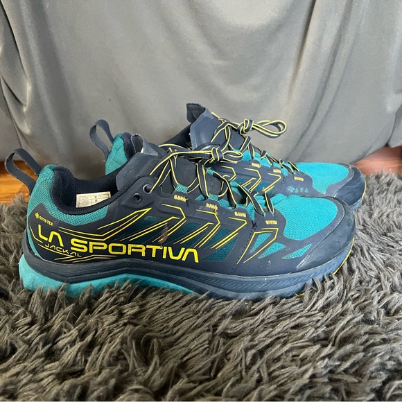 La Sportiva Teal and Yellow Gore-Tex Trail Shoes - Picture 1 of 3